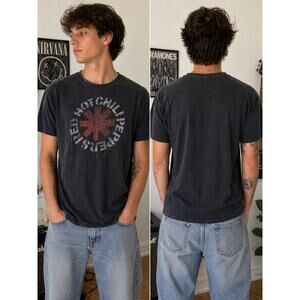 Red Hot Chili Peppers T Shirt Black Graphic Band Tee Distressed Grunge
